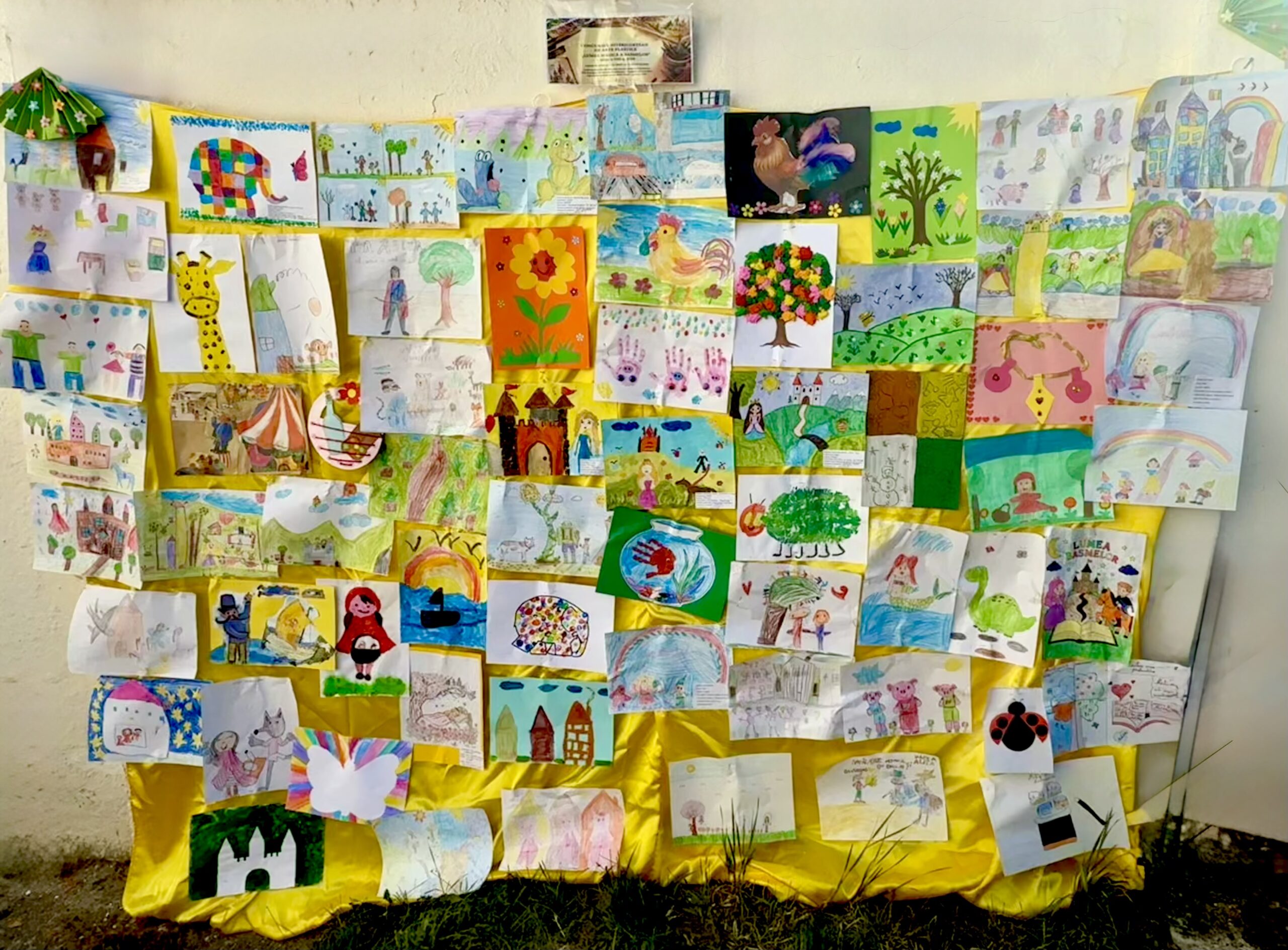 Expoziția lucrărilor premiate — foto 2